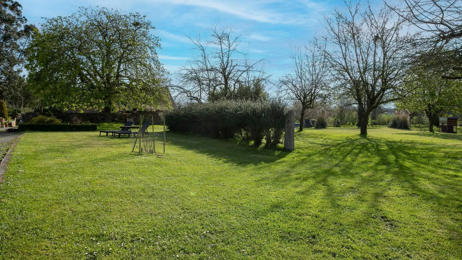Gite La Grange 6 Personnes Prat France
