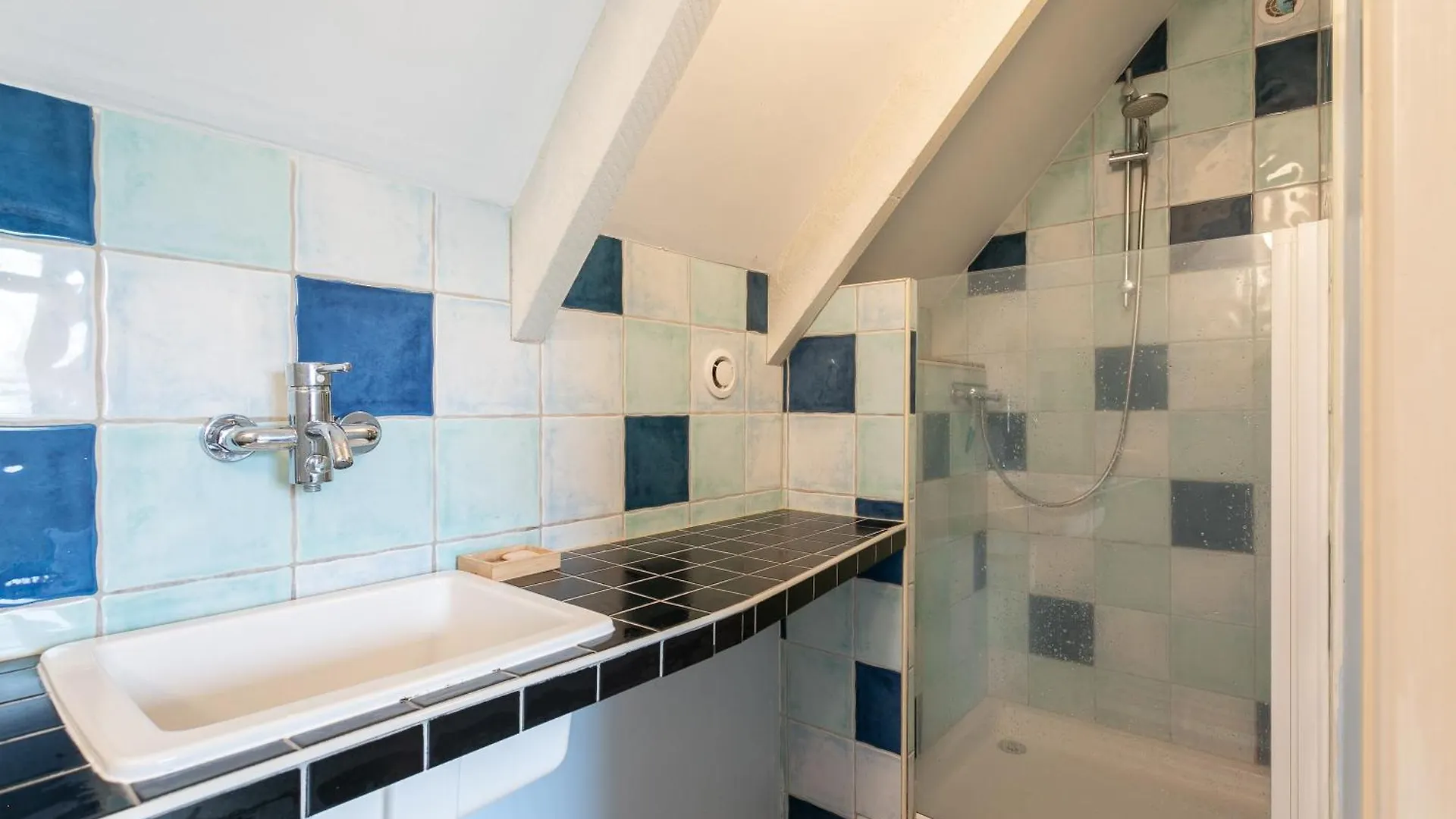 Gite La Grange 6 Personnes Prat Holiday home